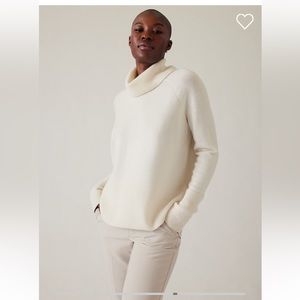 NWT, Athleta Alpine Turtleneck Sweater, M, Magnolia White